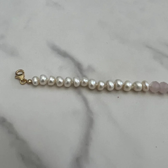 Pearl and Rose Quartz Hand Knotted Beaded Bracelet Gold Filled Clasp - Picture 6 of 9